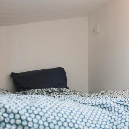 Spacious Duplex Near Bastille Parigi